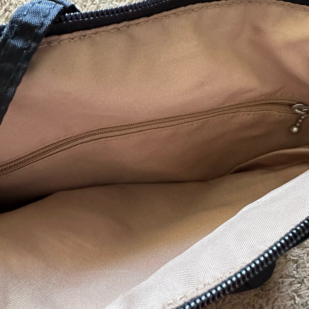 Baggallini Solid Black Waterproof Nylon - image 4